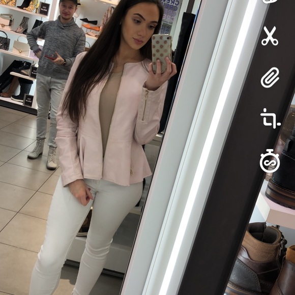 Meet me; Sophia ❤️ - Picture 6 of 7